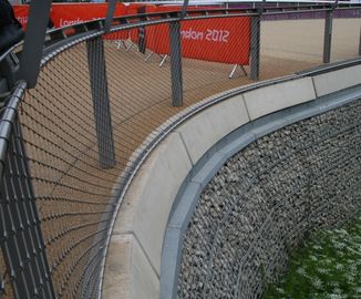 SUS 304 316 Balustrade Wire Mesh Corrosion Resistant For Garden Railing Infill